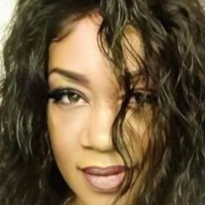 Meet your Posher, Sondra